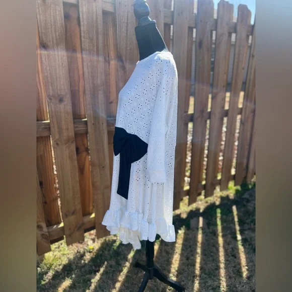 White Lace Blouse with Black Bow Detail - Picture 2 of 2